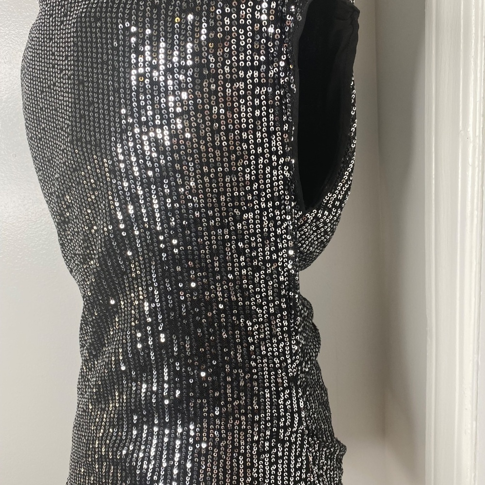 Grace Karin NWT Black & Silver Sequin Off Shoulder Top - Picture 8 of 8
